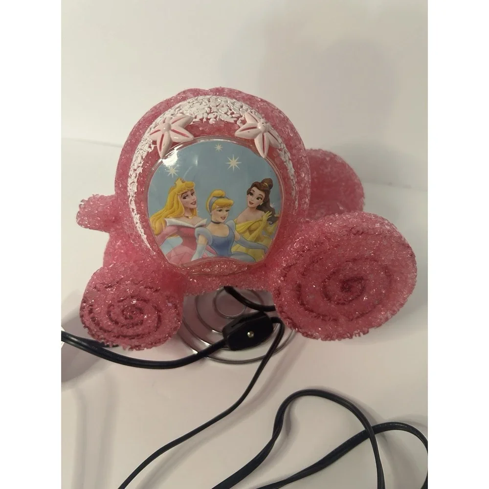 Disney Princesses melted plastic popcorn pink Cinderella carriage Needs‎ Bulb